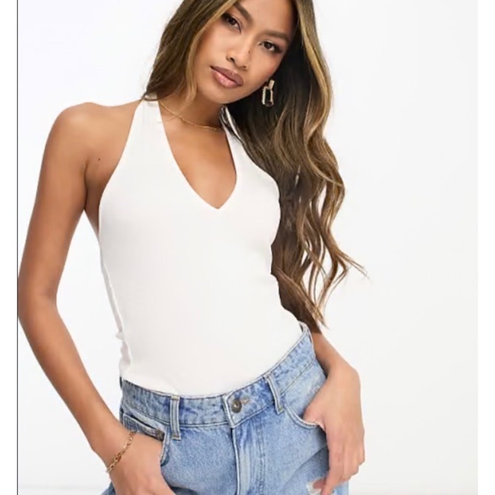 ASOS DESIGN Basci Layer White Ribbed Halter Neck Bodysuit V-Neck Open Back US 4